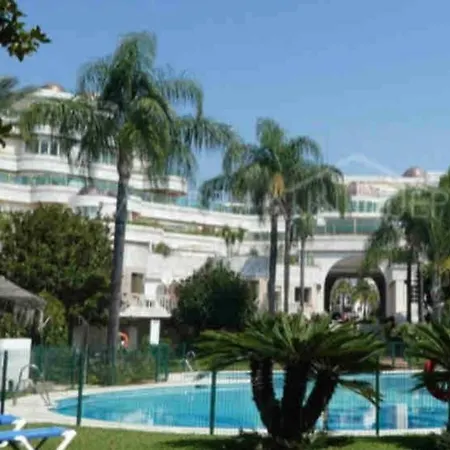 Apartment Puerto Banus Luxury Beachfront D *